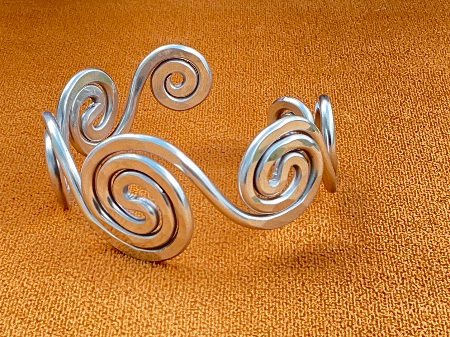 Spiral Geometry Statement Bracelet – Hypoallergenic Modern Metal Design