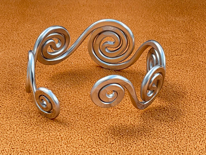 Spiral Geometry Statement Bracelet – Hypoallergenic Modern Metal Design