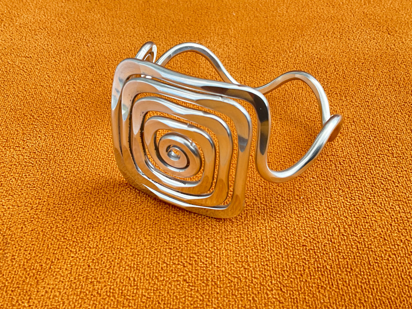 Handcrafted Spiral Cuff Bracelet – Hypoallergenic Aluminum Jewelry